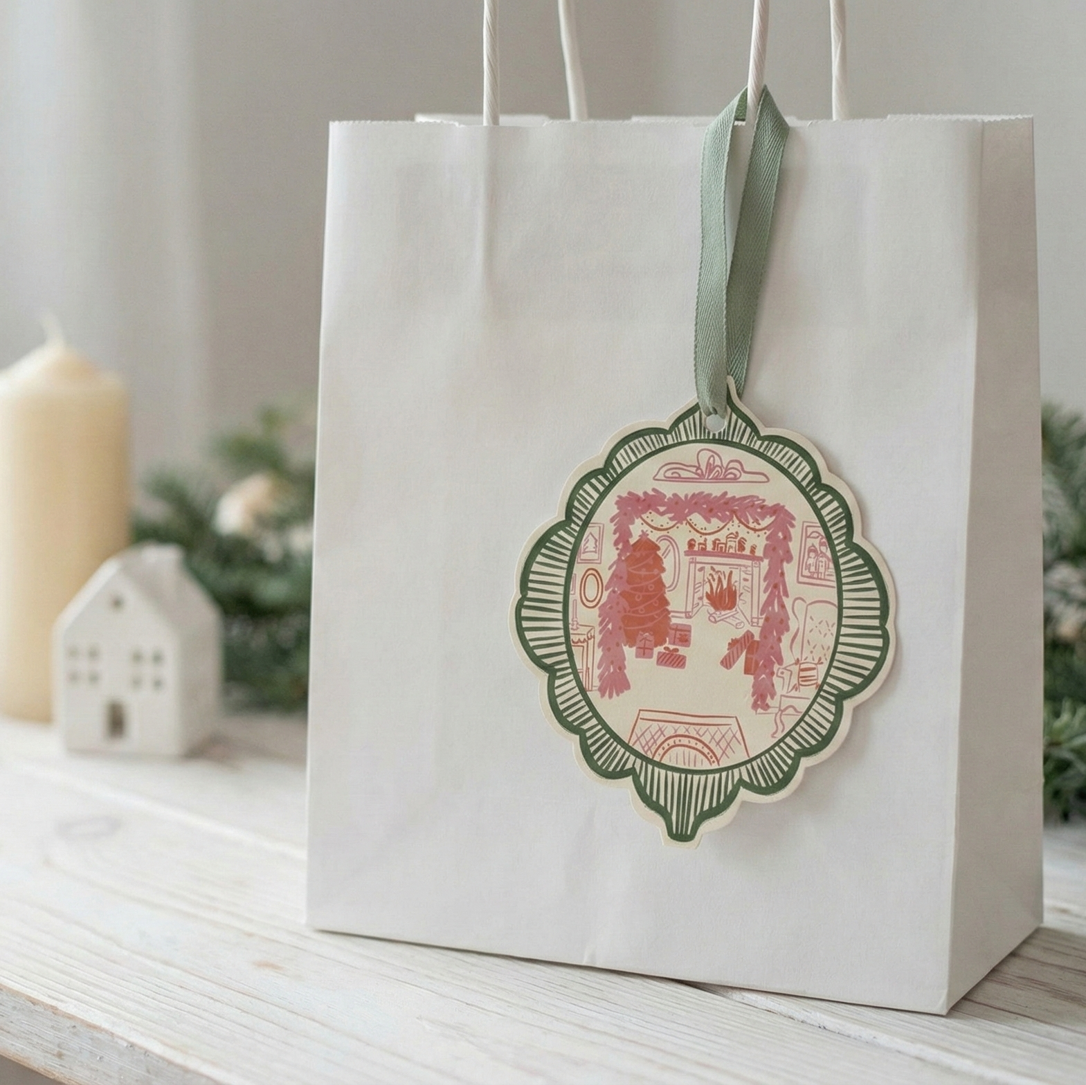 Holiday home tags (set of 12)