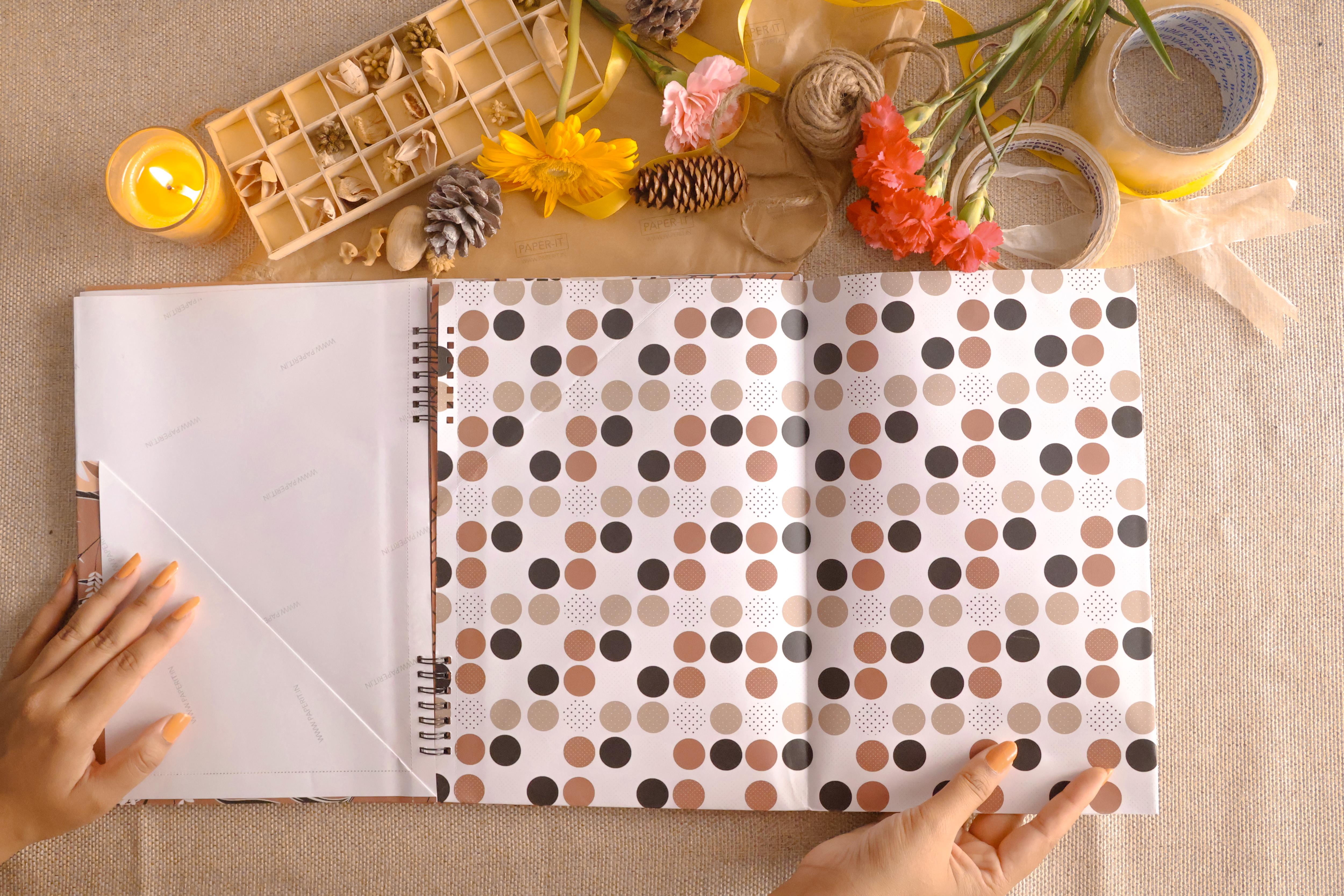 Gloomy Wrapping sheet book (10 sheets)