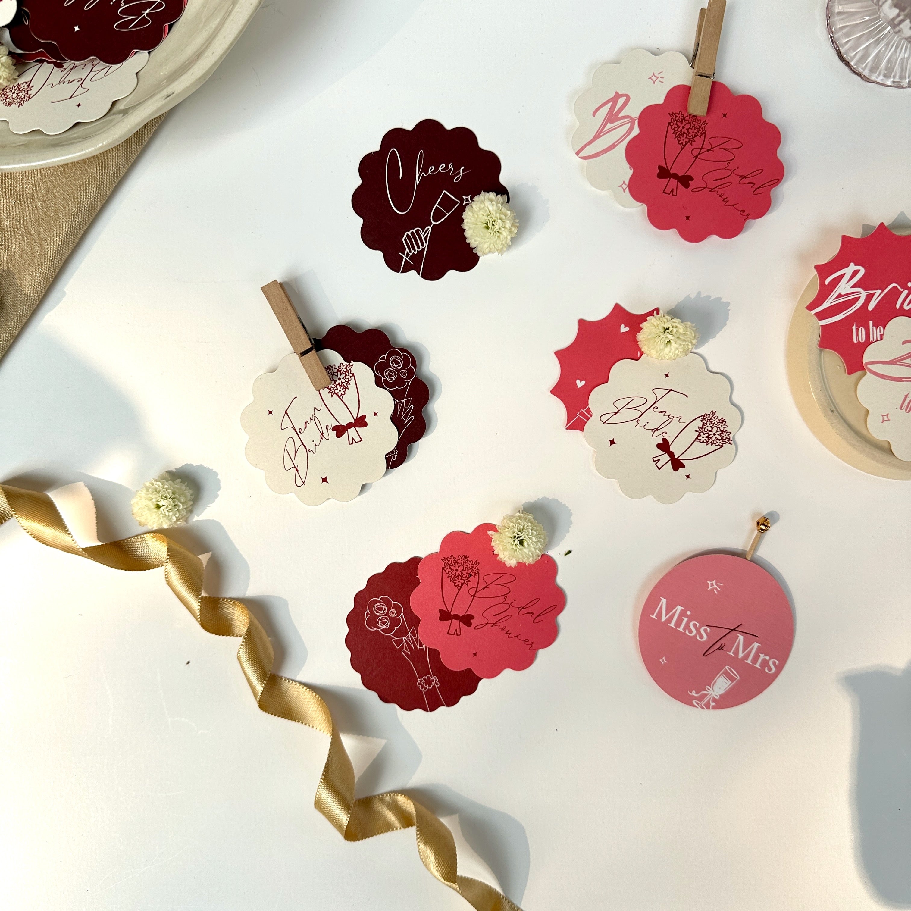 Bridal shower tags (set of 12)