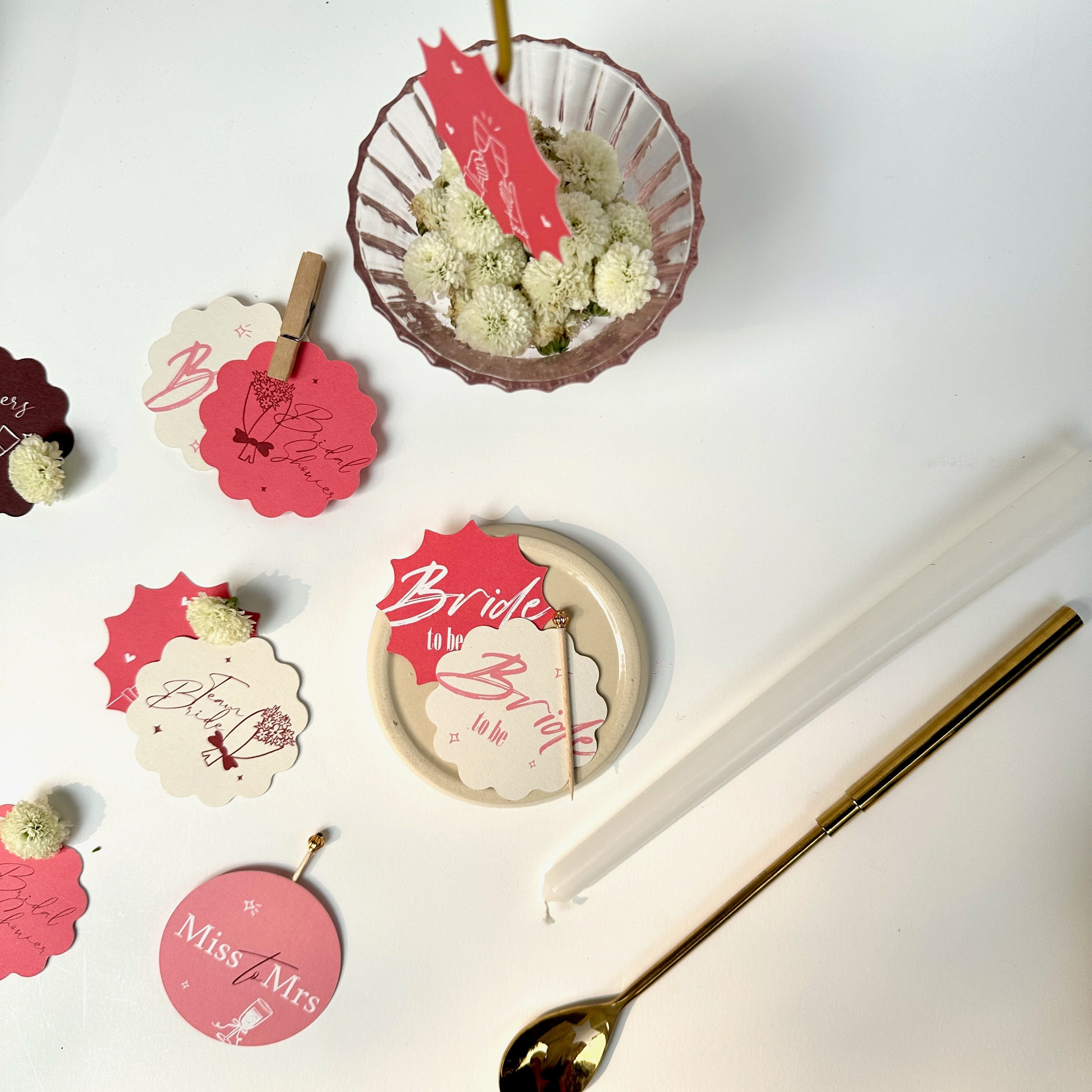 Bridal shower tags (set of 12)