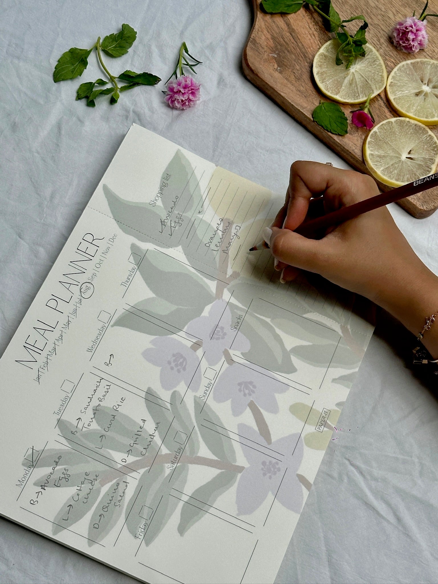 Sunny lavender meal planner