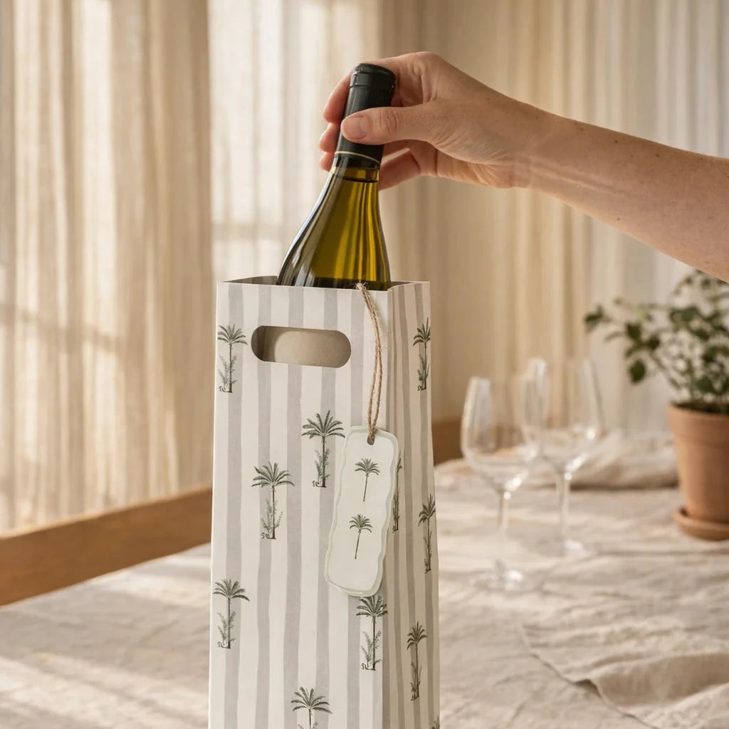 Palm Lines Wine Bag (4 × 16.5 × 4 inches)