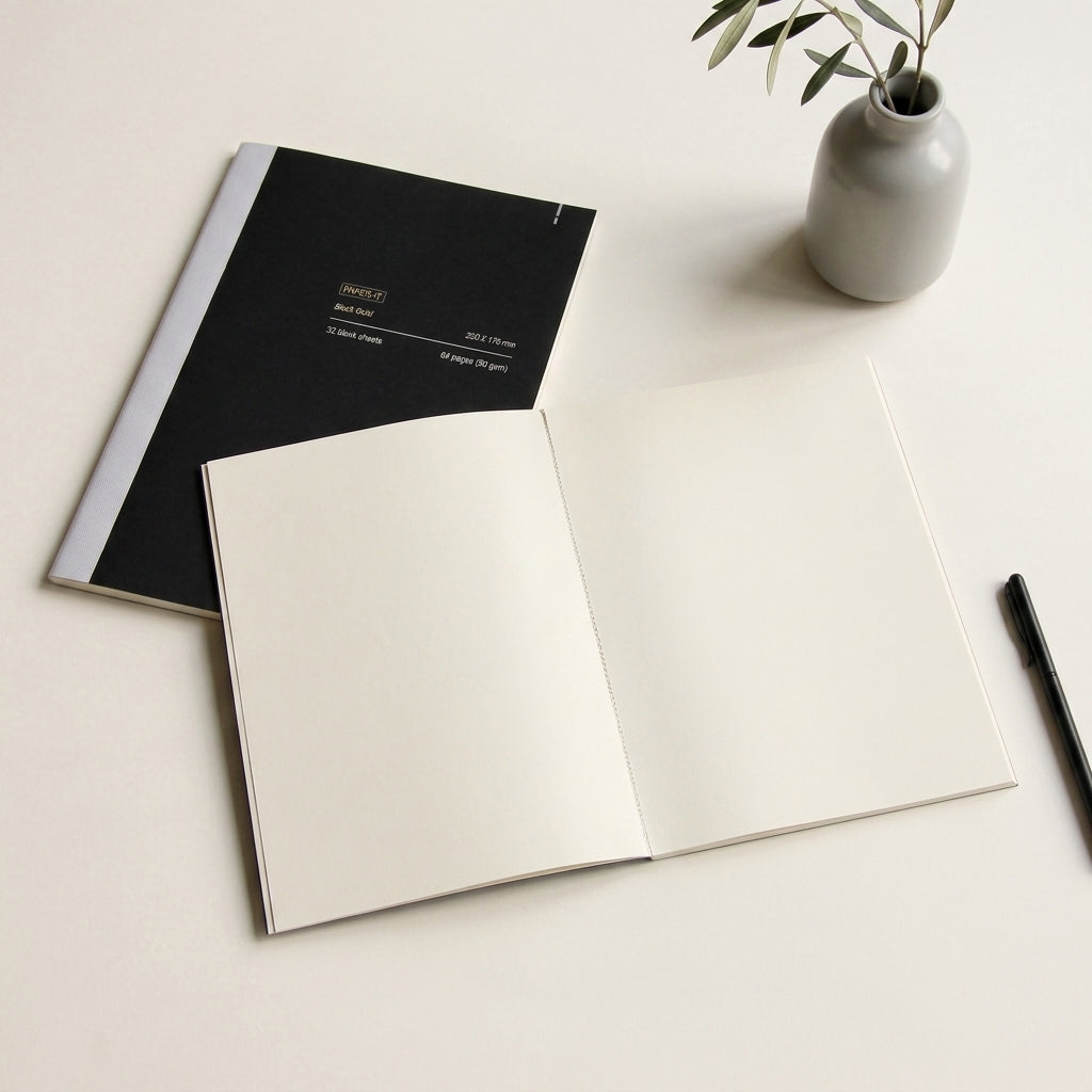 Black notebook | Blank pages