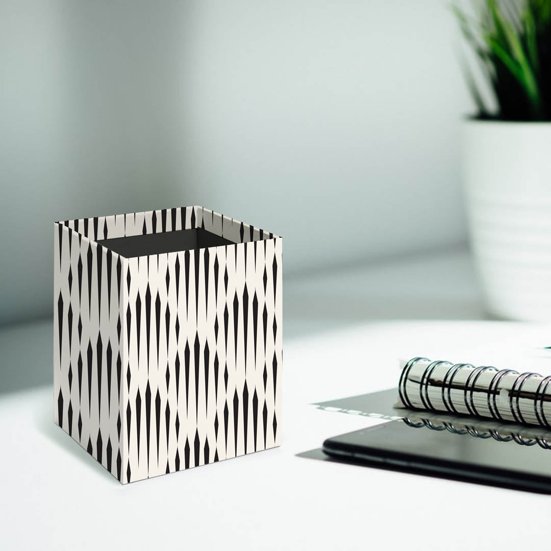 Abstract Pen Holder