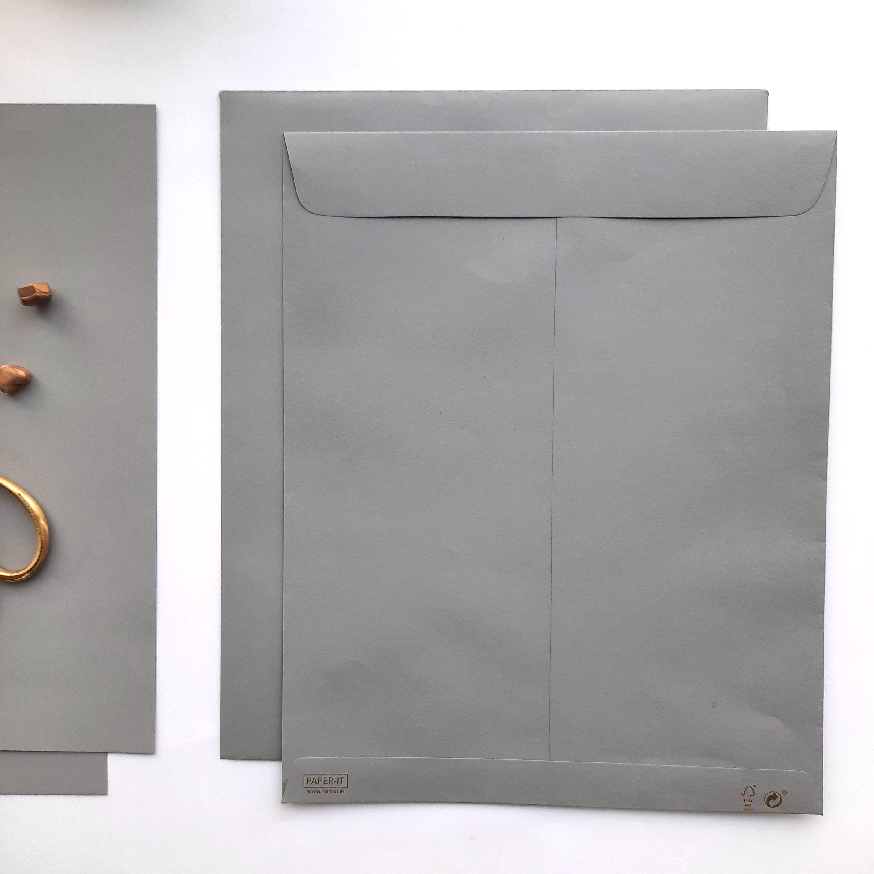 Grey catalog envelopes <br> Set of 10 (12"x9.7")