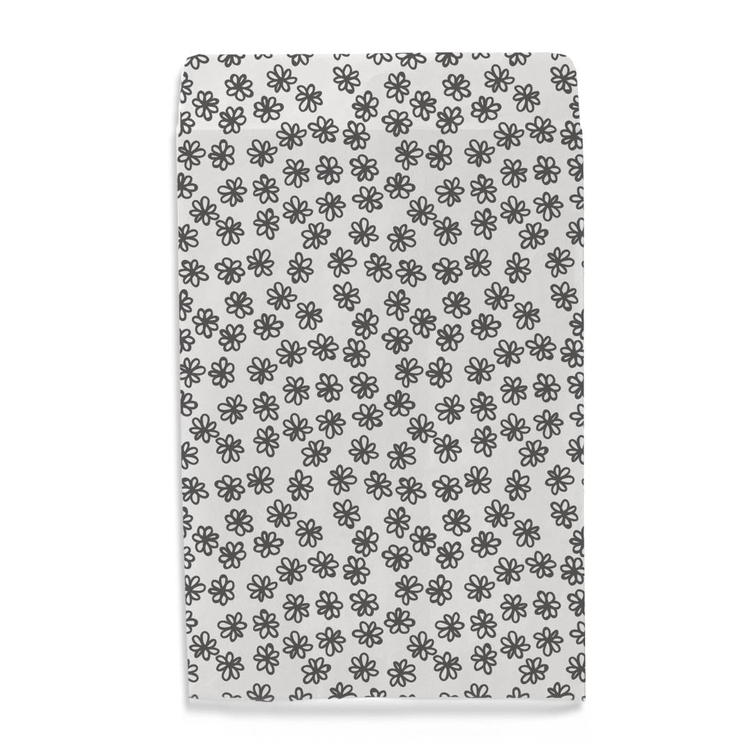 White treat bags <br/> (Set of 12)