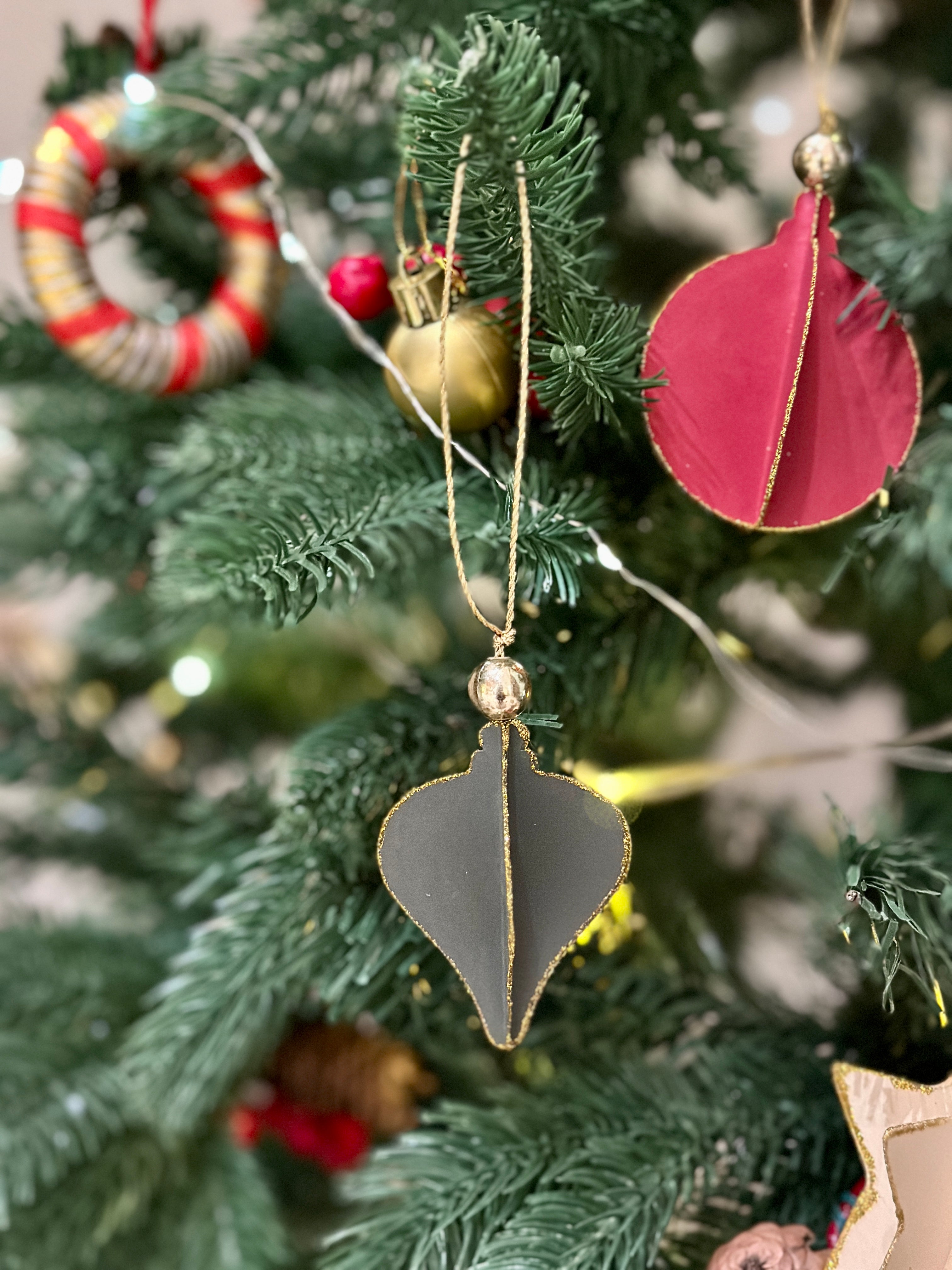 Christmas ornaments <br/> set of 8