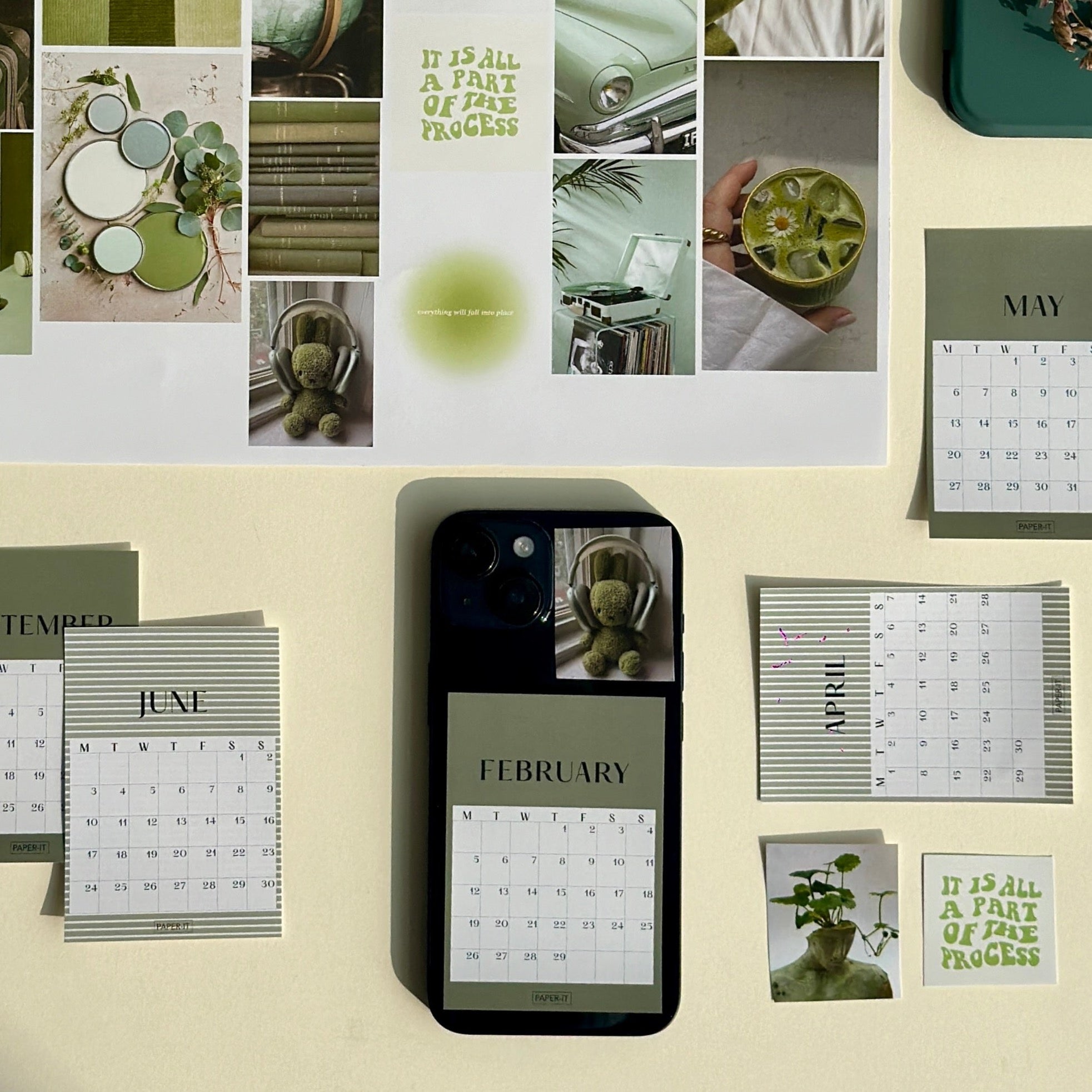 2024 green mini polaroid calendar - DIY