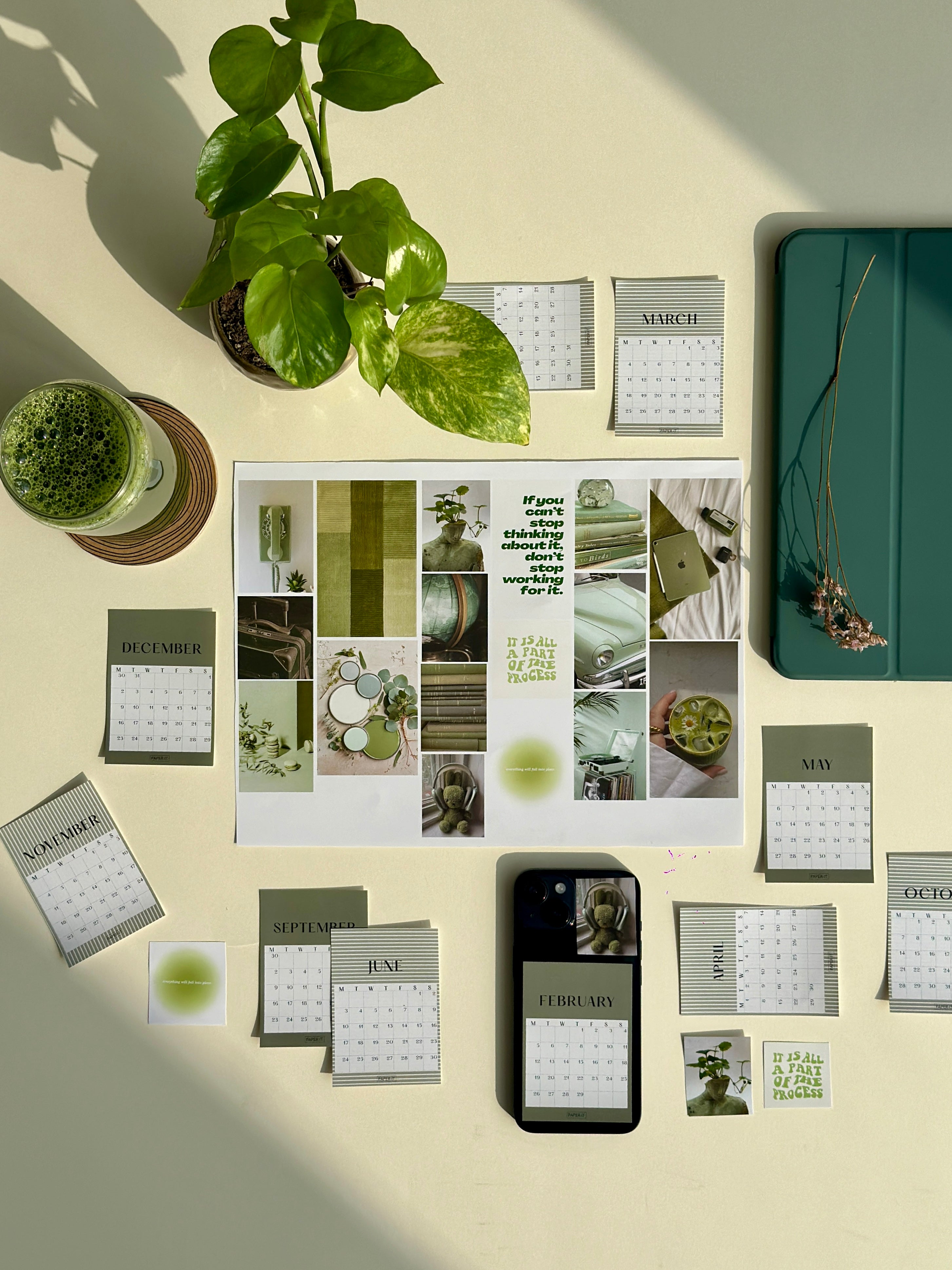 2024 green mini polaroid calendar - DIY