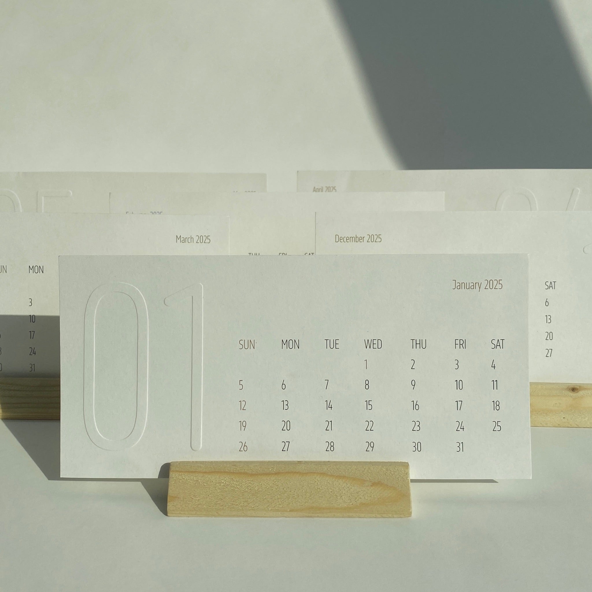 Lume Desk Calendar