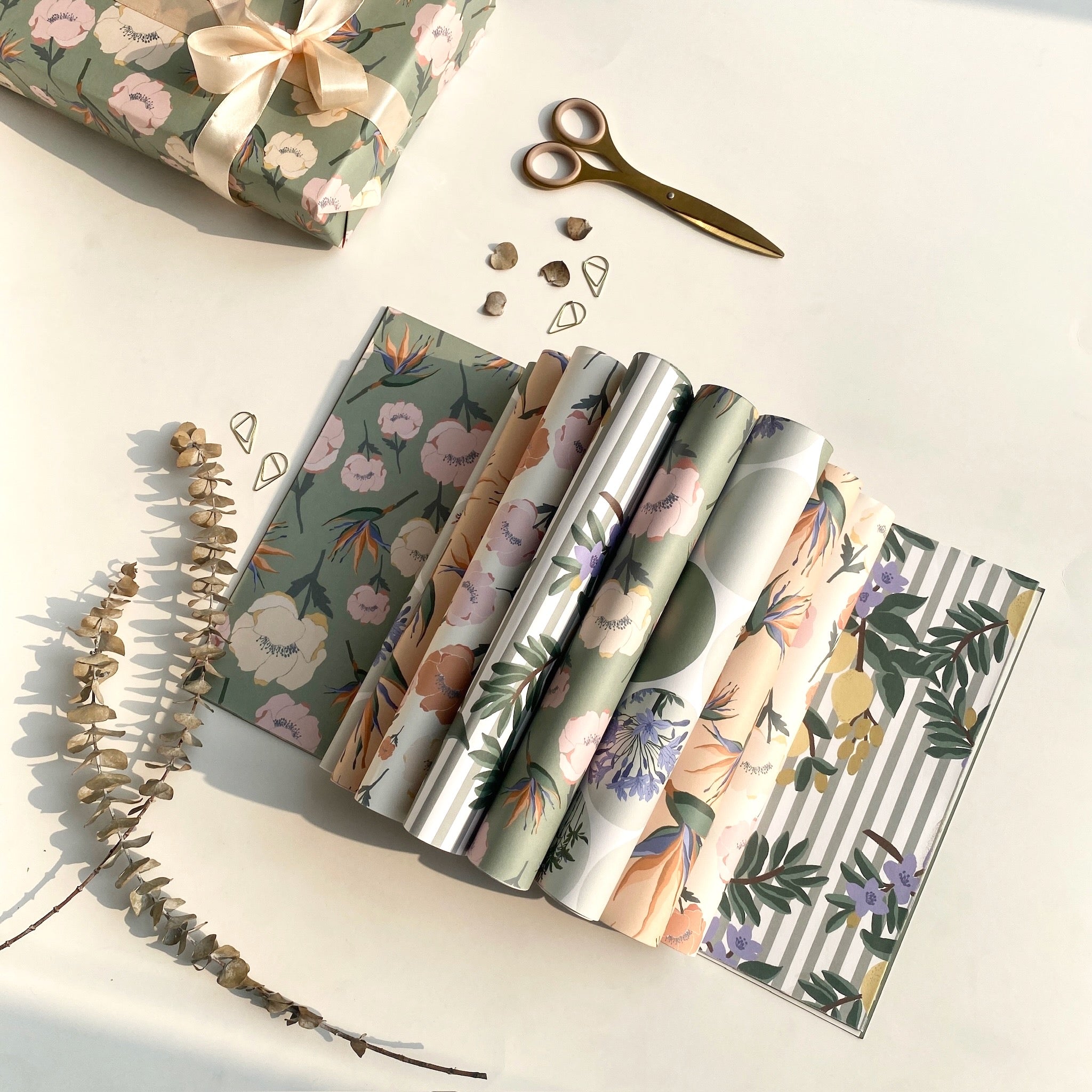 Tropical Wrapping sheet book (10 sheets)