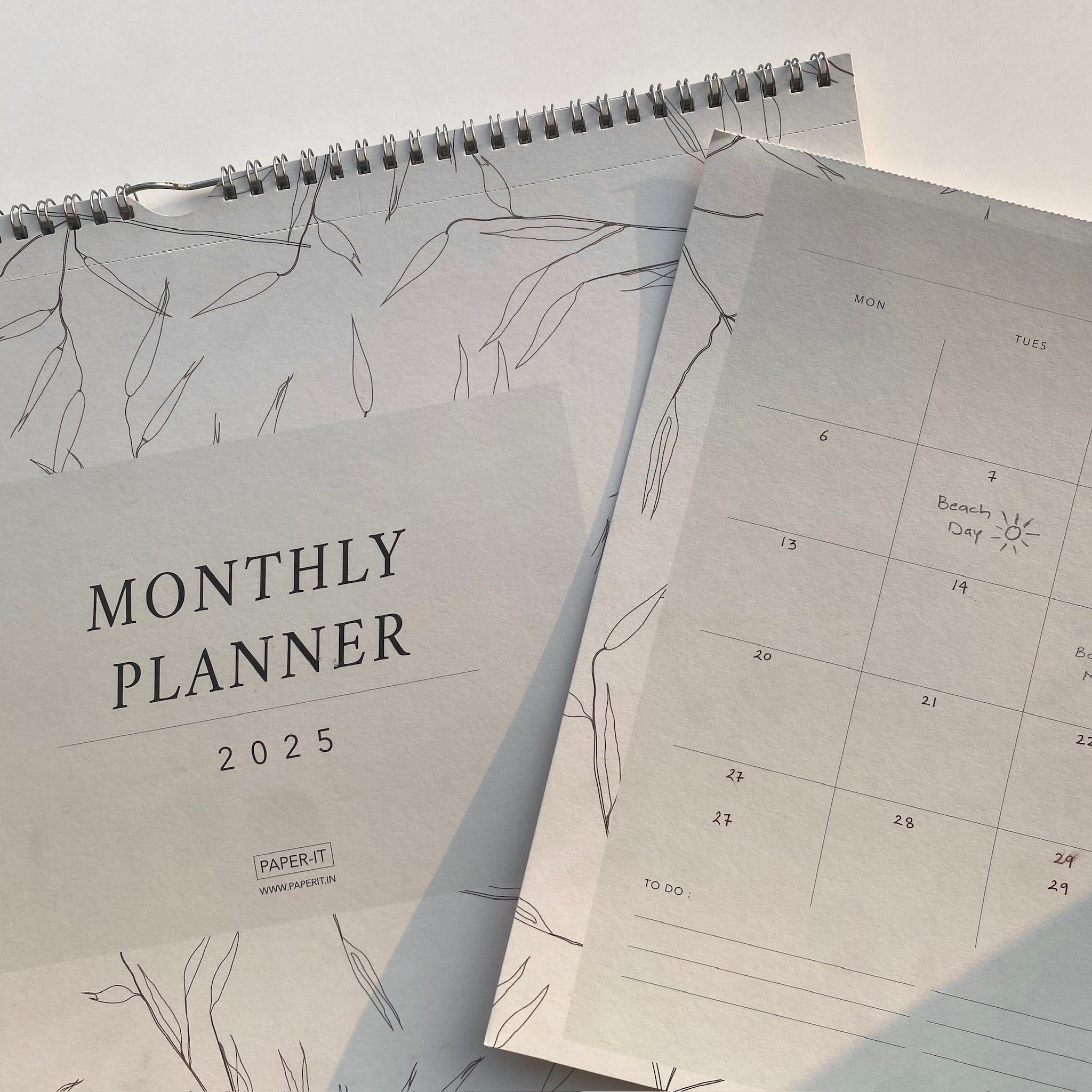 Linen monthly planner