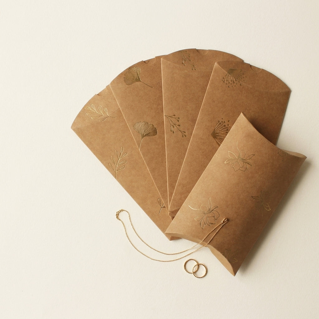 Assorted Kraft Pillow boxes foiled (Small)