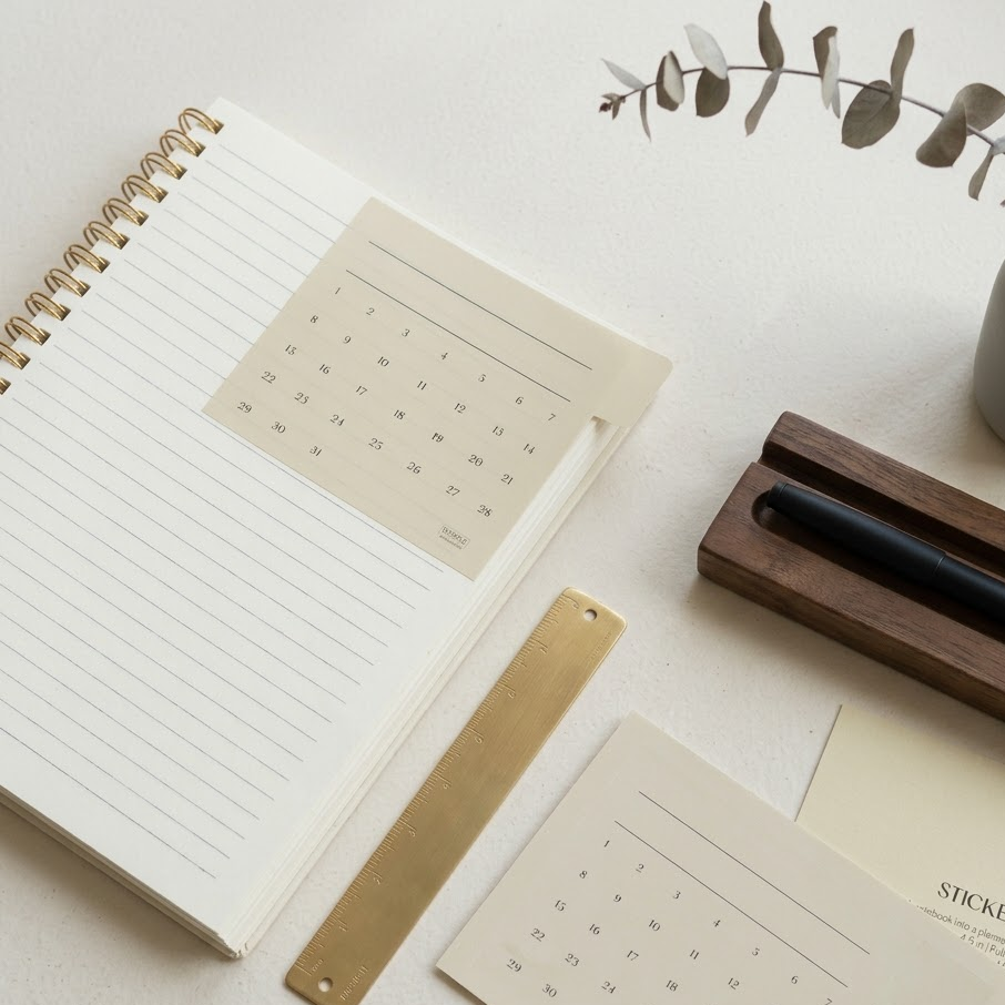Almond undated sticker calendar